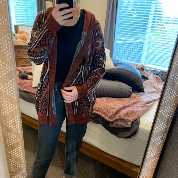 Ecote Aztec Cardigan - Picture 4 of 6